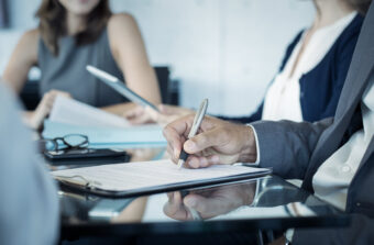 blog_-digital-transformation-in-the-finance-sector-curtailed-by-inadequate-tech-skills_featured